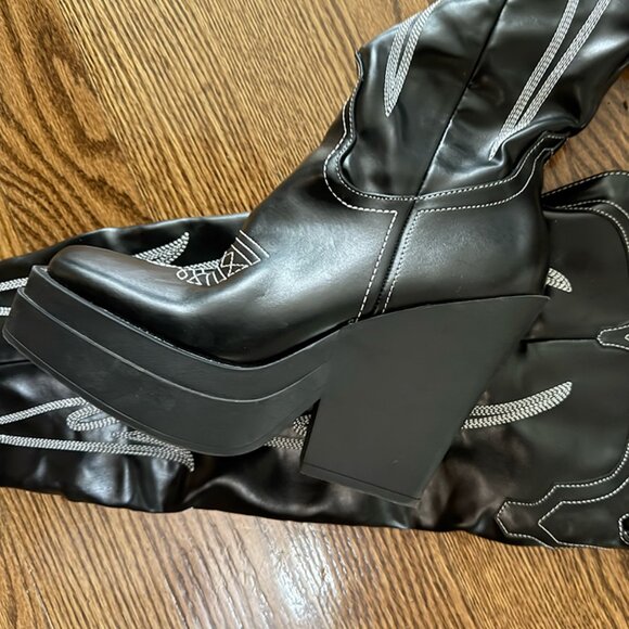 Black Flame Stitch Platform Boots – Over-the-Knee / Y2K / Western Punk - Picture 4 of 6